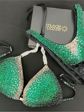 Muscle Dazzle Green Crystal Figure/Physique Bodybuilding Competition Suit